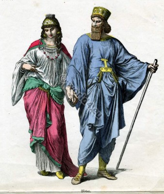 Ancient Medes nobility costumes and court dresses. Costume History. Template for carnival costume ideas. Women`s and Mens clothing