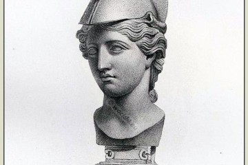 Head of Minerva with helmet, slightly inclined to the right.