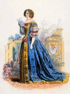 Vallière, Louis XIV, fashion, history, court, dress, baroque, 17th, century, Versailles,
