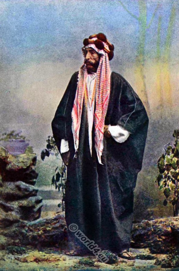 National costumes of Arabia