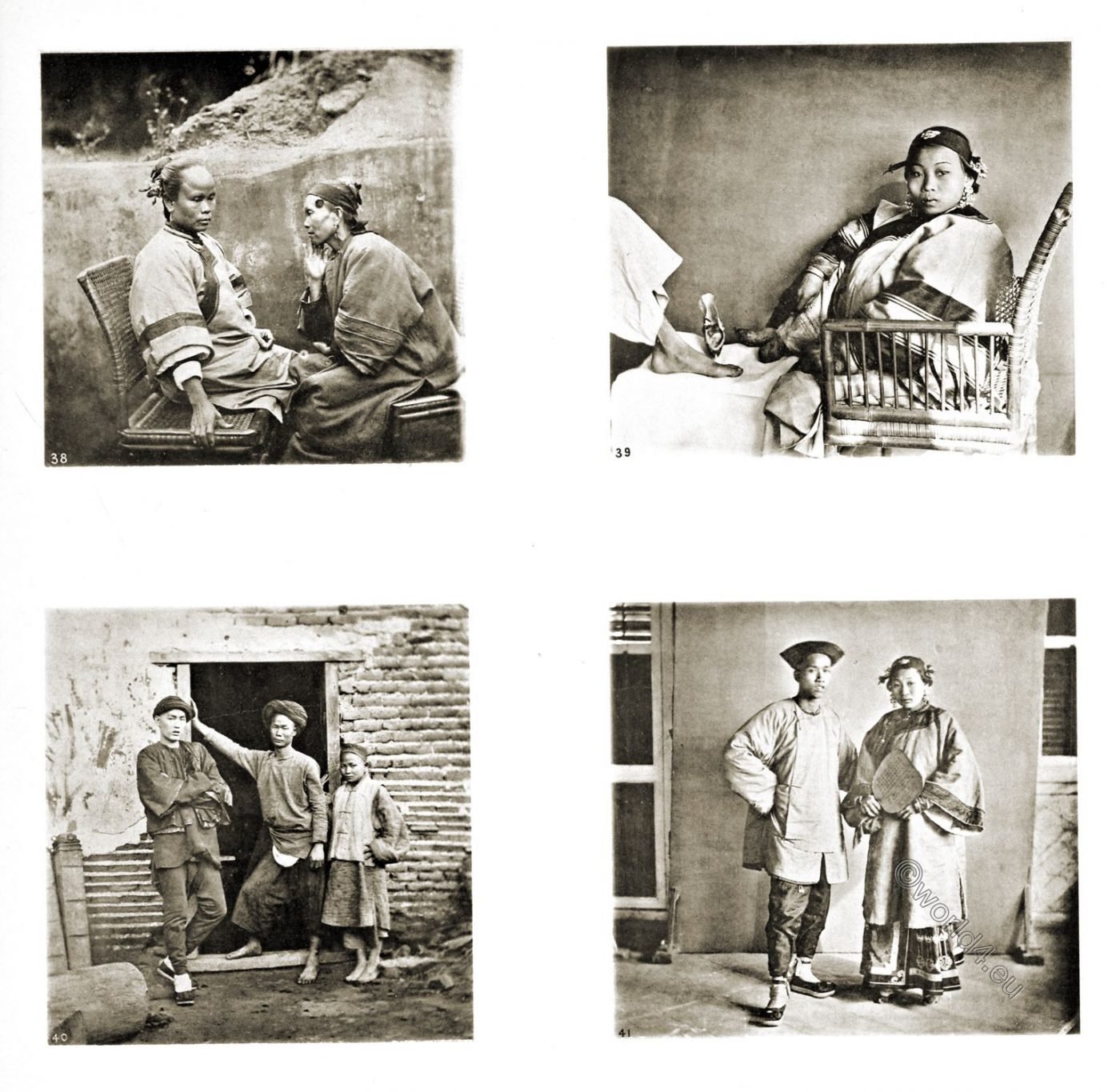 Amoy, Xiamen, bound feet, costume, John Thomson, Photograph